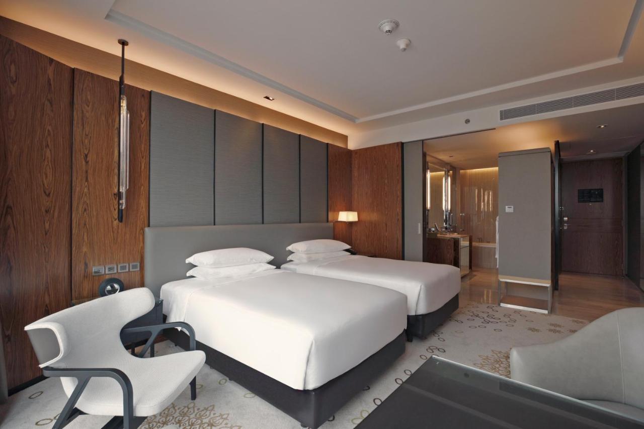 होटल Hyatt Regency Sukhumvit